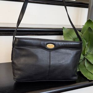 Etienne Aigner genuine leather shoulder crossbody bag, vintage style, classic